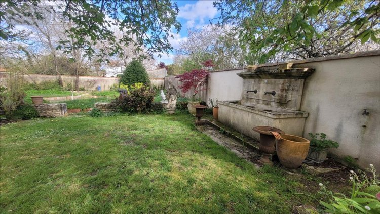 Maison a vendre Marans 17230 Charente-Maritime 255 m2 8 pièces 638600 euros