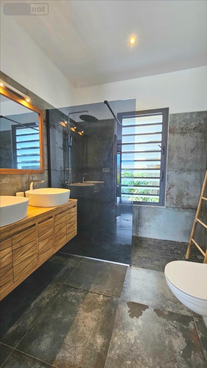 Maison a vendre Saint-Pierre 97410 Réunion 160 m2 7 pièces 759000 euros