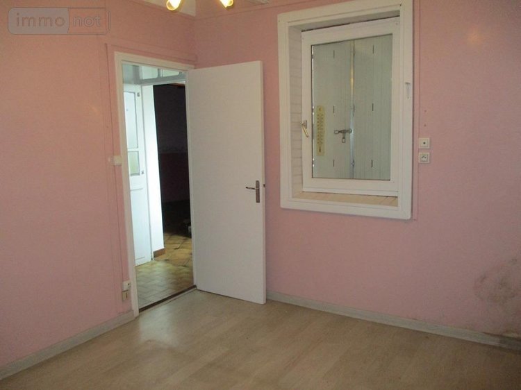 Maison a vendre Carhaix-Plouguer 29270 Finistère 62 m2 4 pièces 79500 euros