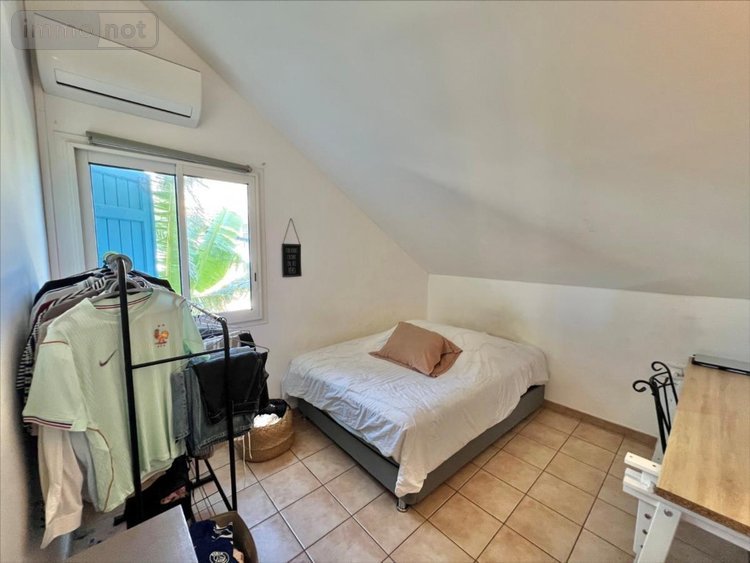 Immeuble a vendre Saint-Pierre 97410 Réunion 134 m2  320000 euros