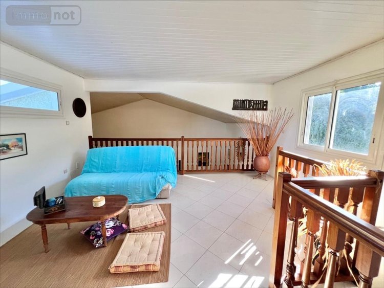 Maison a vendre La-Riviere 97421 Réunion 164 m2 7 pièces 495000 euros