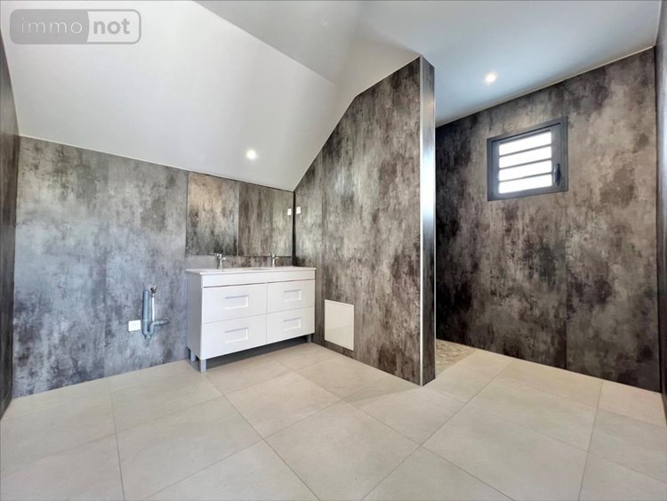 Maison a vendre Saint-Pierre 97410 Réunion 138 m2 4 pièces 624000 euros