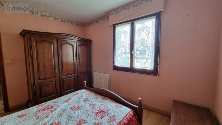 Maison a vendre Callac 22160 Côtes-d'Armor 121 m2 4 pièces 135975 euros