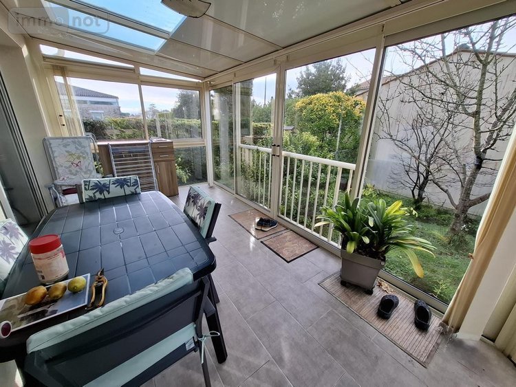 Maison a vendre Saintes 17100 Charente-Maritime 84 m2 4 pièces 262300 euros