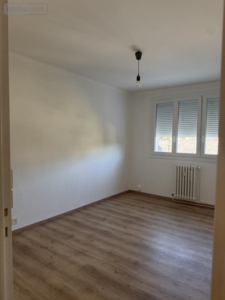 Location appartement Laval 53000 Mayenne 68 m2  750 euros