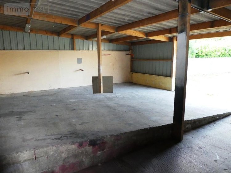 Fonds et murs commerciaux a vendre Lignol 56160 Morbihan 260 m2  69180 euros
