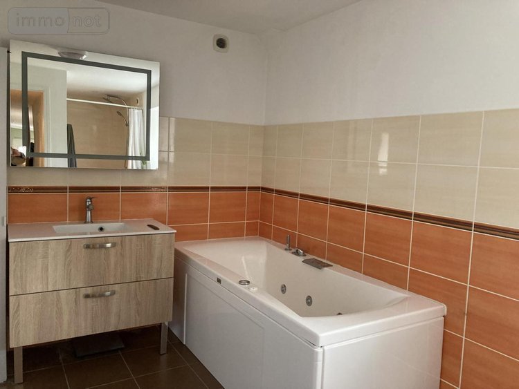 Immeuble a vendre Camors 56330 Morbihan 188 m2  467640 euros