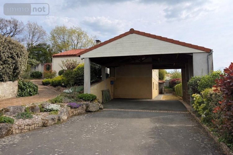 Maison a vendre Cholet 49300 Maine-et-Loire 158 m2 6 pièces 384880 euros