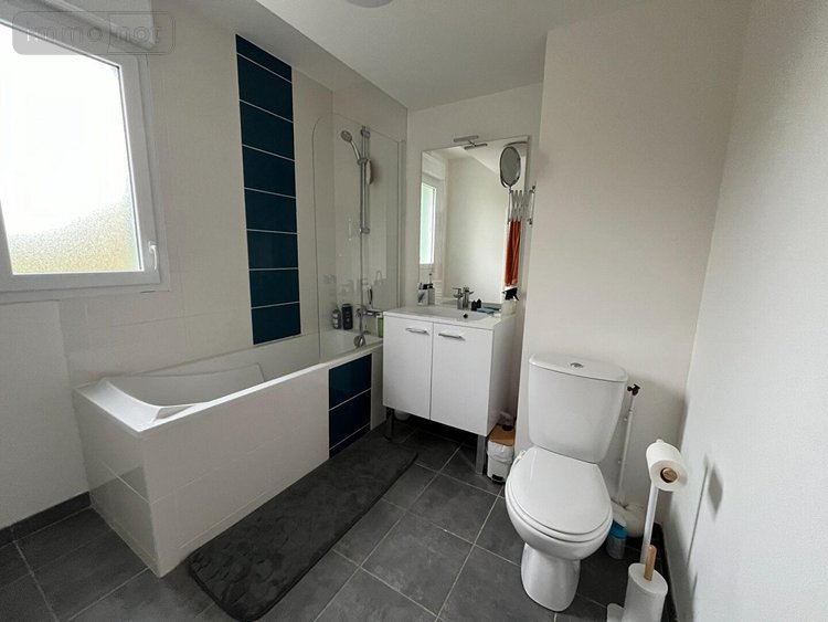 Location maison Le Rheu 35650 Ille-et-Vilaine 72 m2 3 pièces 717 euros