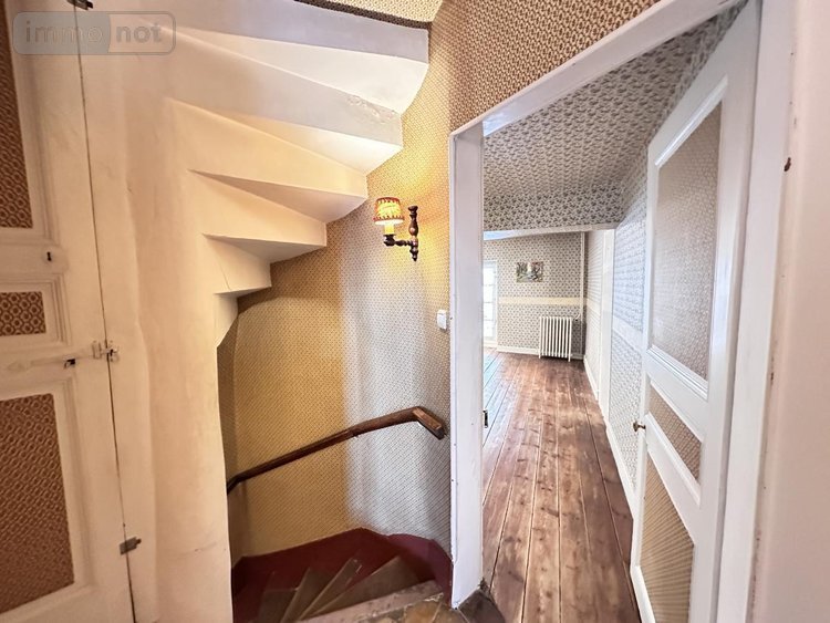 Maison a vendre Sainte-Maure-de-Touraine 37800 Indre-et-Loire 180 m2 8 pièces 235500 euros