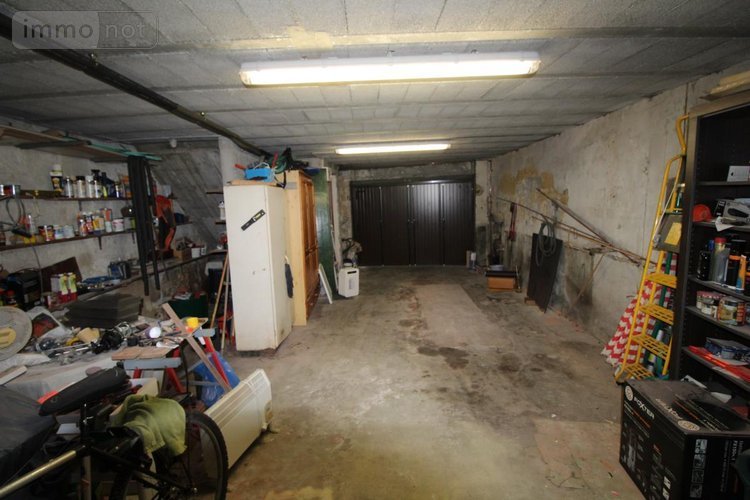 Maison a vendre Saintes 17100 Charente-Maritime 199 m2 5 pièces 262300 euros