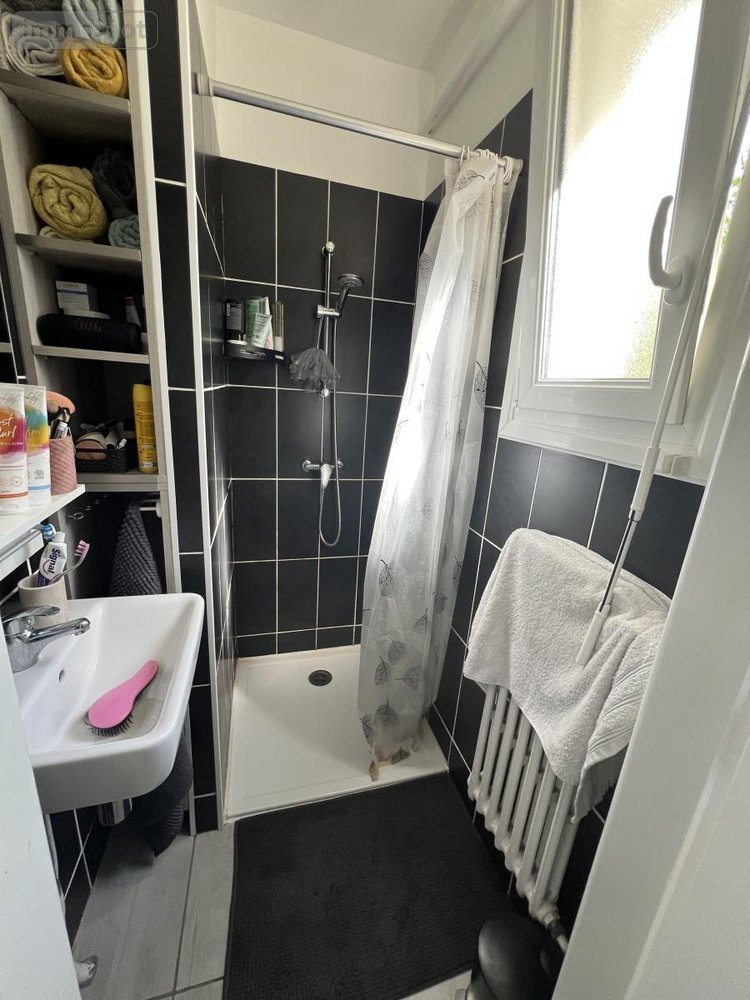 Immeuble a vendre Caulnes 22350 Côtes-d'Armor 179 m2  429590 euros