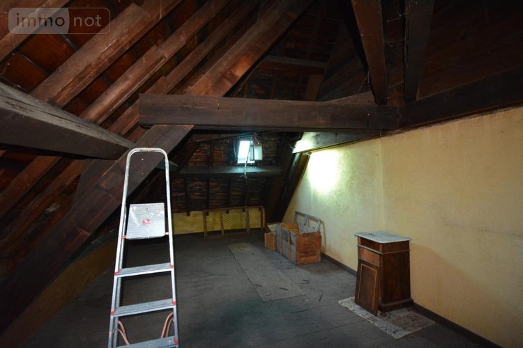 Appartement a vendre Thiers 63300 Puy-de-Dôme 208 m2 8 pièces 79000 euros