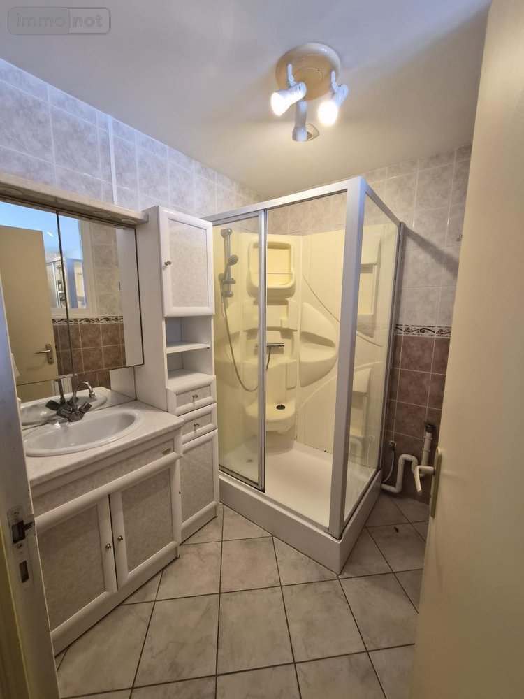 Appartement a vendre Port-Louis 56290 Morbihan 66 m2 3 pièces 218400 euros