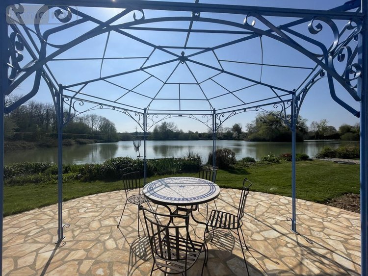 Maison a vendre Grandchamp 72610 Sarthe 134 m2 5 pièces 577500 euros