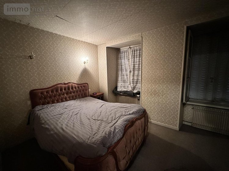 Immeuble a vendre Saint-Flour 15100 Cantal 134 m2  111300 euros