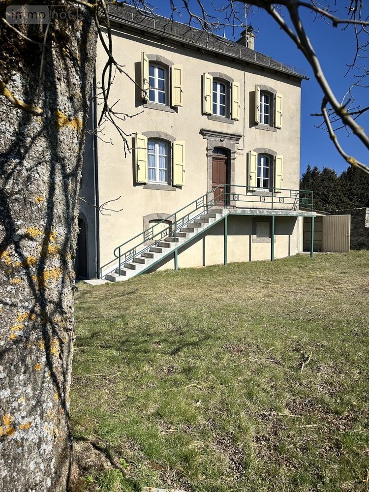 Maison a vendre Allanche 15160 Cantal 90 m2 4 pièces 137800 euros