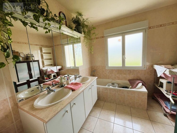 Maison a vendre Sainte-Jamme-sur-Sarthe 72380 Sarthe 91 m2 4 pièces 177920 euros