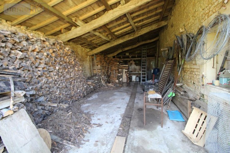 Maison a vendre Brizambourg 17770 Charente-Maritime 196 m2 7 pièces 262300 euros