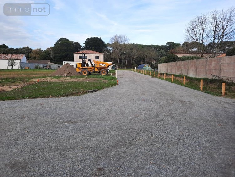 Terrain a batir a vendre Saint-Hilaire-de-Riez 85270 Vendée 2550 m2  231400 euros