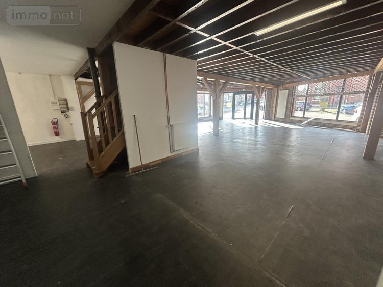 Fonds et murs commerciaux a vendre Cambrai 59400 Nord 202 m2  225300 euros