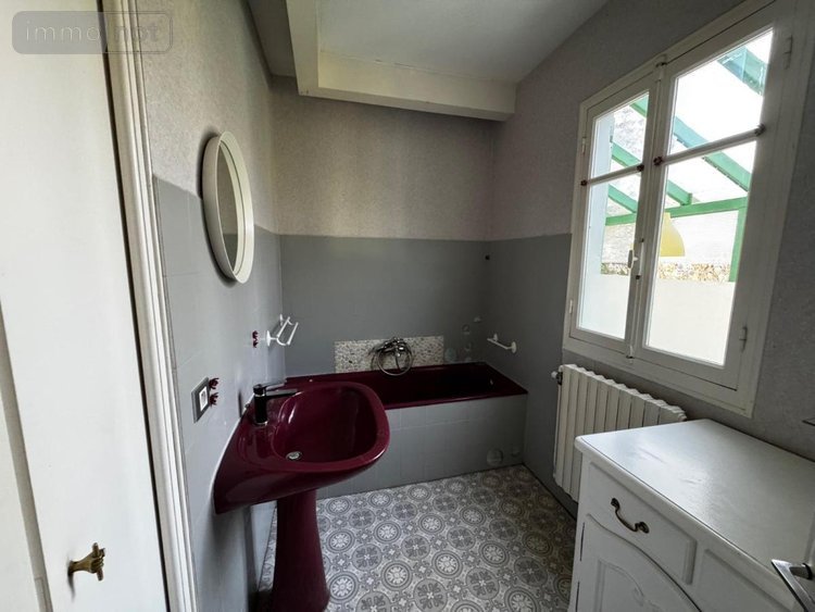 Location maison Dole 39100 Jura 133 m2 6 pièces 1125 euros