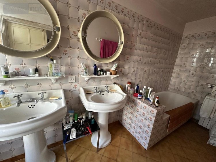 Maison a vendre Catus 46150 Lot 204 m2  250200 euros