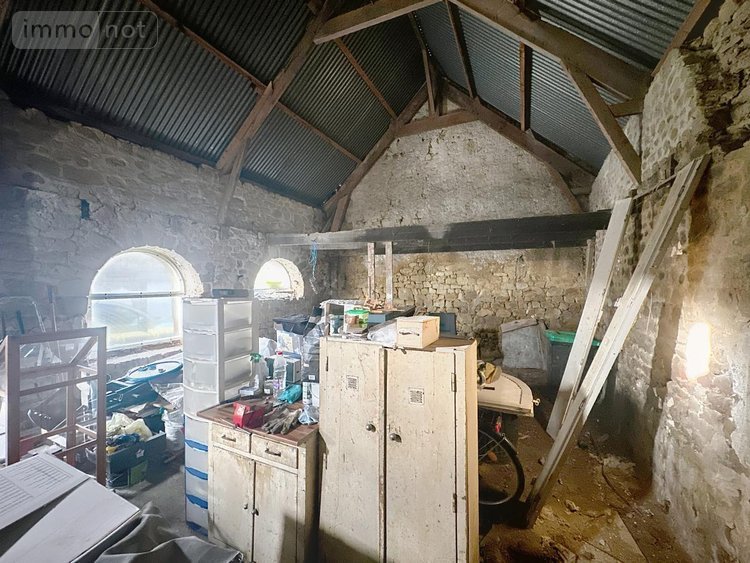 Immeuble a vendre Plouhinec 56680 Morbihan 246 m2  343320 euros