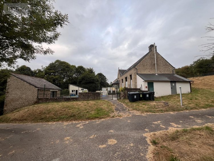 Maison a vendre Quistinic 56310 Morbihan 409 m2 20 pièces 374400 euros