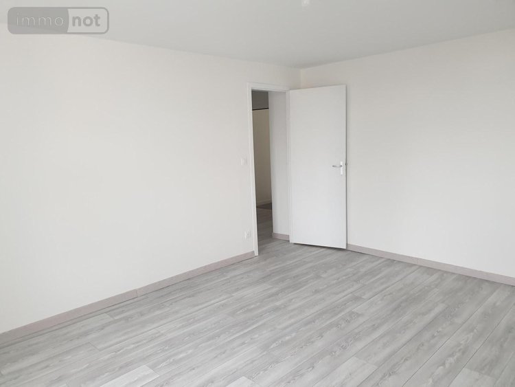 Location appartement Pont-à-Vendin 62880 Pas-de-Calais 85 m2 5 pièces 820 euros