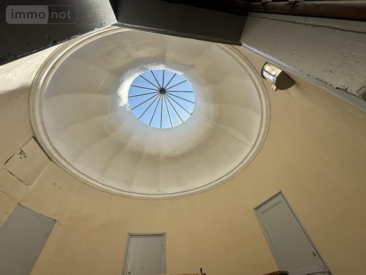 Immeuble a vendre Saint-Flour 15100 Cantal 300 m2  189700 euros