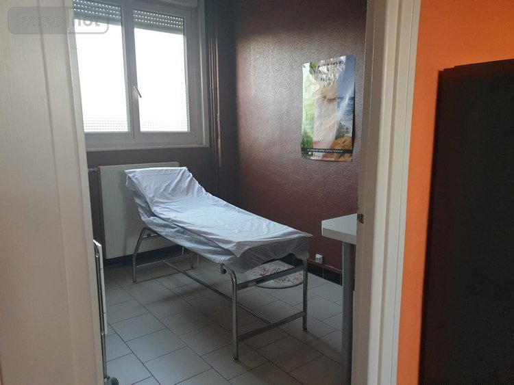 Location fonds et murs commerciaux Leforest 62790 Pas-de-Calais 108 m2  1370 euros