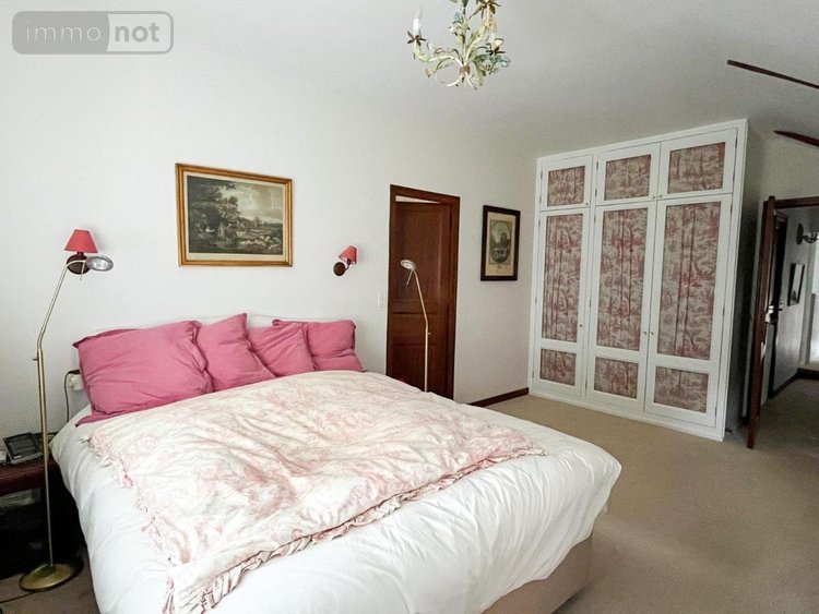 Maison a vendre Pacé 35740 Ille-et-Vilaine 256 m2 8 pièces 759150 euros