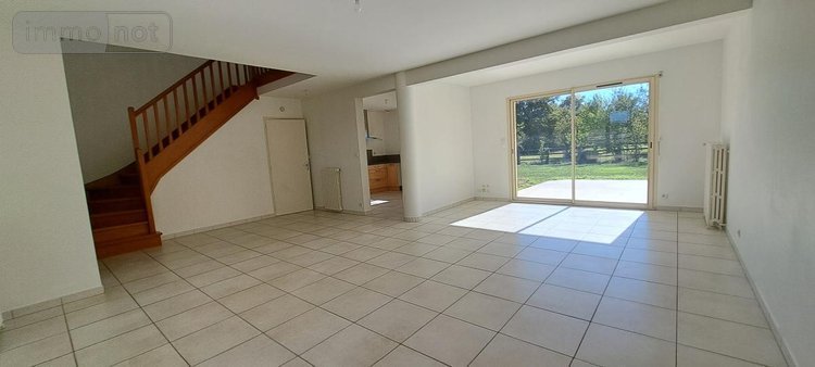 Maison a vendre Soulaire-et-Bourg 49460 Maine-et-Loire 138 m2 5 pièces 325450 euros
