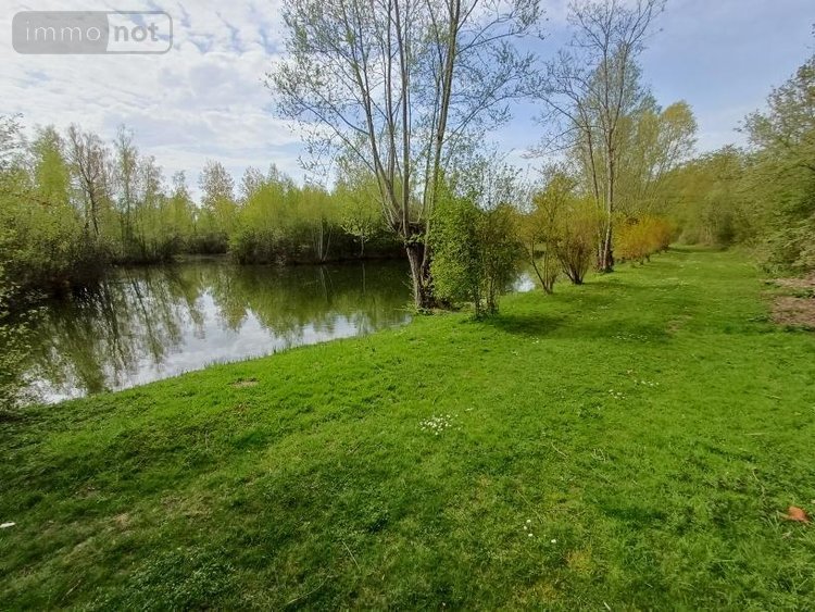Terrains de loisirs bois etangs a vendre Amiens 80000 Somme 31288 m2  155000 euros