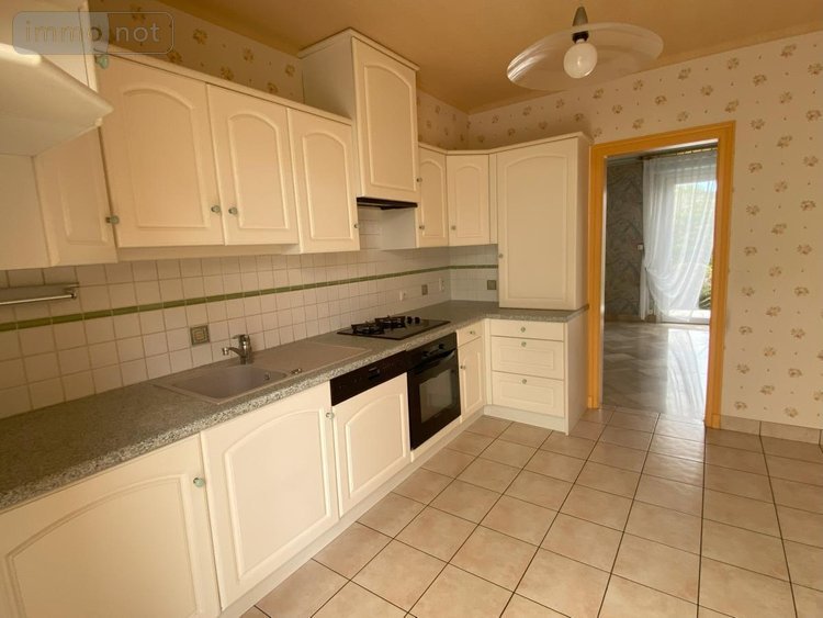 Maison a vendre Loudéac 22600 Côtes-d'Armor 144 m2 6 pièces 156900 euros