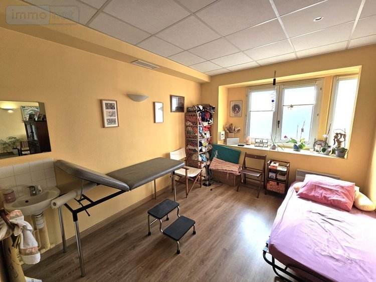 Fonds et murs commerciaux a vendre Troyes 10000 Aube 182 m2  239200 euros