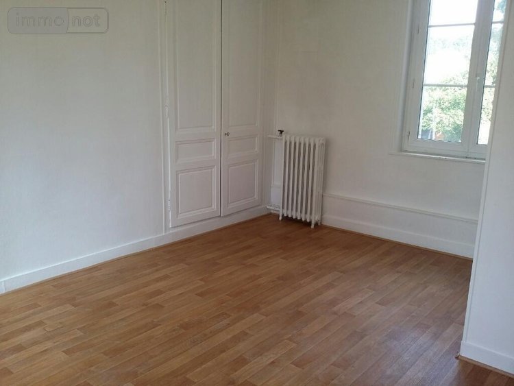 Location appartement Bernay 27300 Eure 20 m2  320 euros