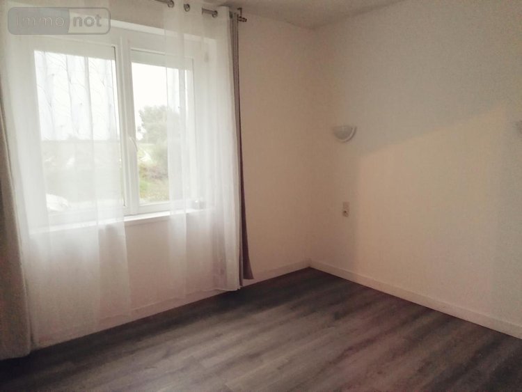 Maison a vendre Saint-Vougay 29440 Finistère 75 m2 3 pièces 88570 euros