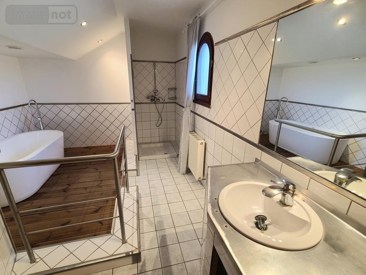 Maison a vendre Saint-Paul-Trois-Châteaux 26130 Drôme 220 m2 8 pièces 620000 euros