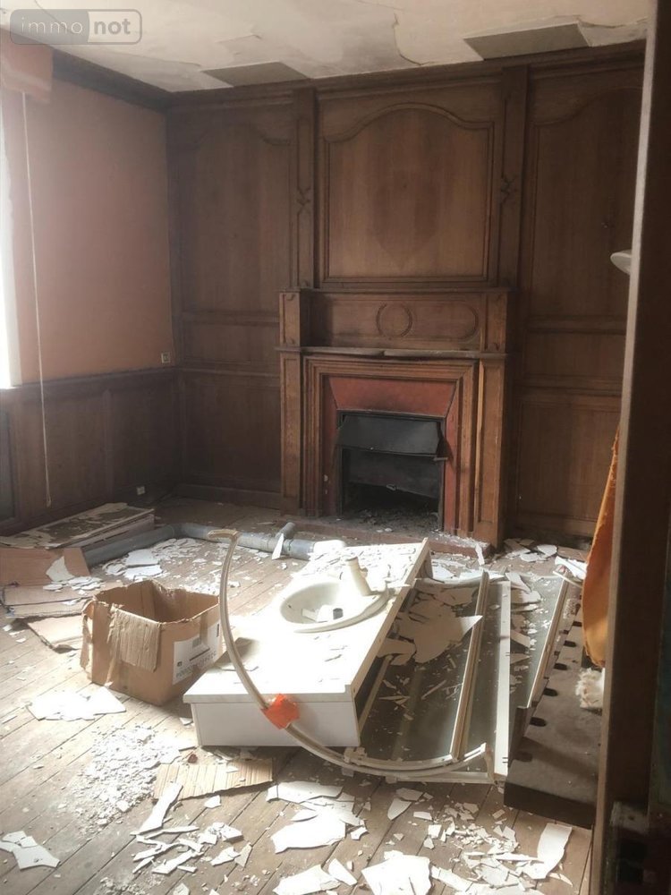 Maison a vendre Guingamp 22200 Côtes-d'Armor 469 m2 12 pièces 191040 euros