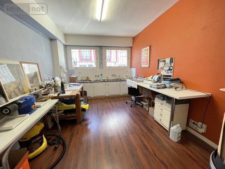 Immeuble a vendre Lorient 56100 Morbihan 383 m2  985640 euros