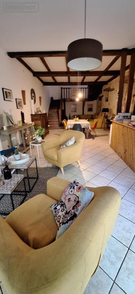 Maison a vendre Vic-Fezensac 32190 Gers 300 m2 10 pièces 296000 euros