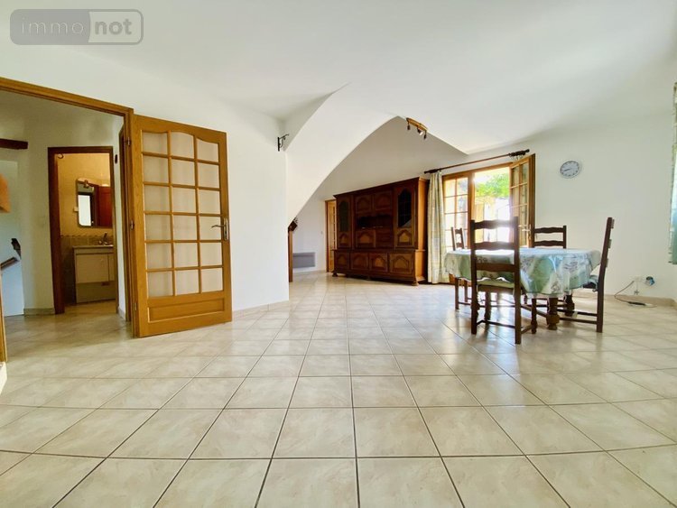 Maison a vendre Saint-Bauzille-de-Montmel 34160 Hérault 176 m2 5 pièces 350000 euros