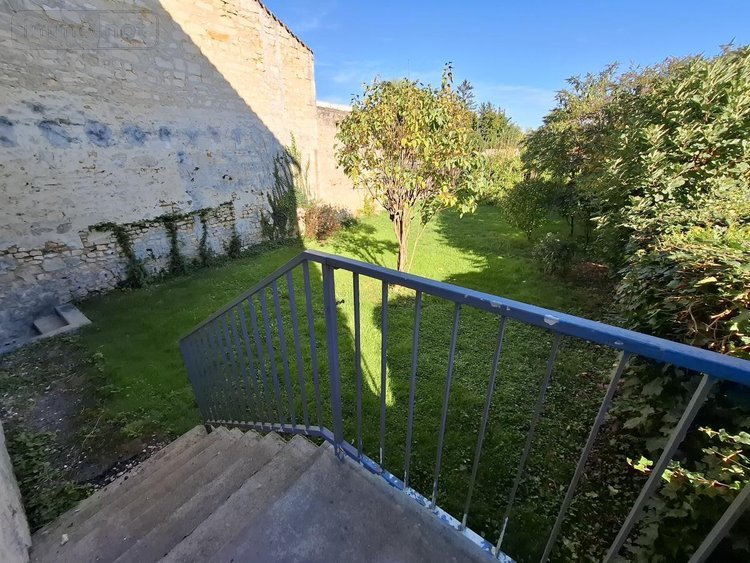Maison a vendre Saintes 17100 Charente-Maritime 92 m2 4 pièces 236070 euros