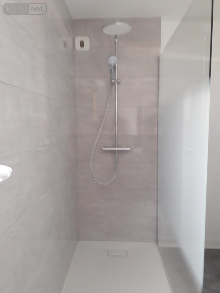 Location appartement Laval 53000 Mayenne 91 m2 3 pièces 915 euros