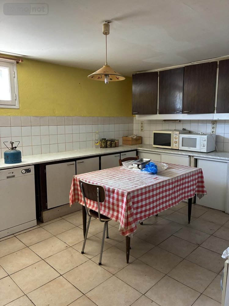 Maison a vendre Saint-Affrique 12400 Aveyron 259 m2 8 pièces 240000 euros