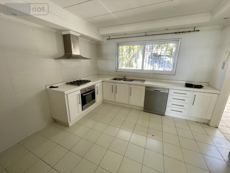 Maison a vendre Saint-Denis 97400 Réunion 225 m2 8 pièces 992750 euros