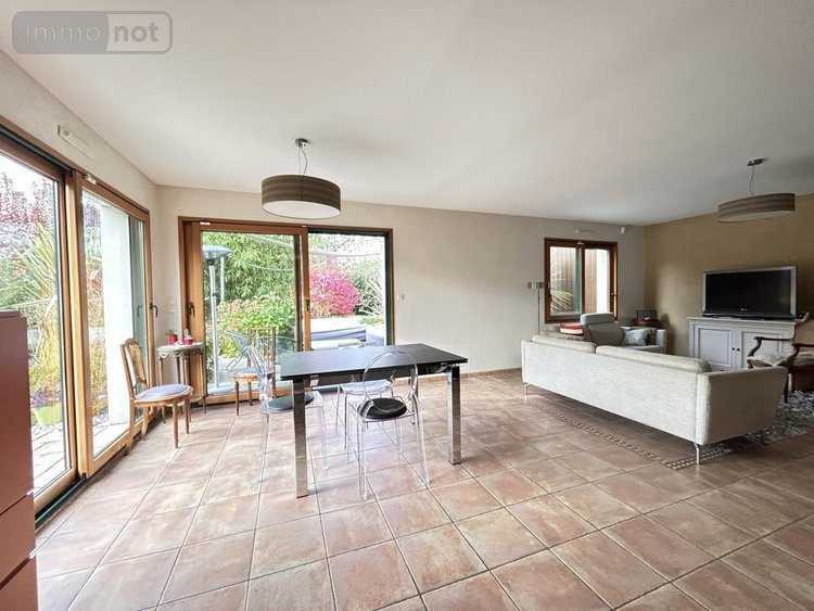 Maison a vendre Guer 56380 Morbihan 106 m2 6 pièces 316000 euros