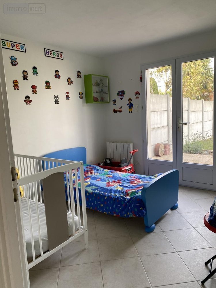 Maison a vendre Saint-Julien-des-Landes 85150 Vendée 184 m2 8 pièces 341900 euros